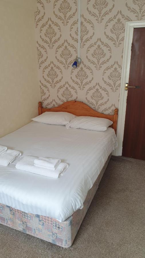 Hotel242 Blackpool Exteriör bild